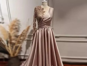 Vestido de baile de compromiso árabe para mujer, vestido de fiesta de boda de noche de Dubái de manga larga con bordado de encaje, tren de capilla - Product Image 2