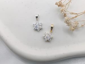 Collar con Colgante de Diamante Moissanite de Moda con Diseño de Flor en Oro de 14k para Mujer, Joyería Fina Minimalista a Bajo Precio - Product Image 5