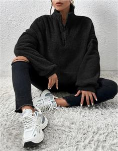 2024 automne hiver mode femmes brodé velours à capuche couleur unie épaissi en peluche pull grande poche chaud à manches longues - Product Image 6