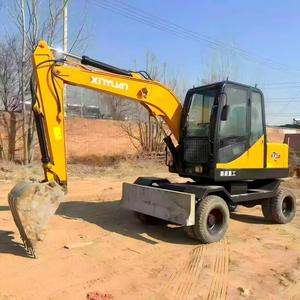Prix compétitif, marque chinoise Xinyuan, pelle sur chenilles d'occasion, en stock, à vendre, moteur Cummins, boîte de vitesses - Product Image 3