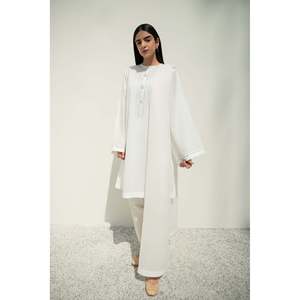 Hijab en mousseline imprimé – Châle léger et respirant en coton brodé floral pour l'été - Product Image 2
