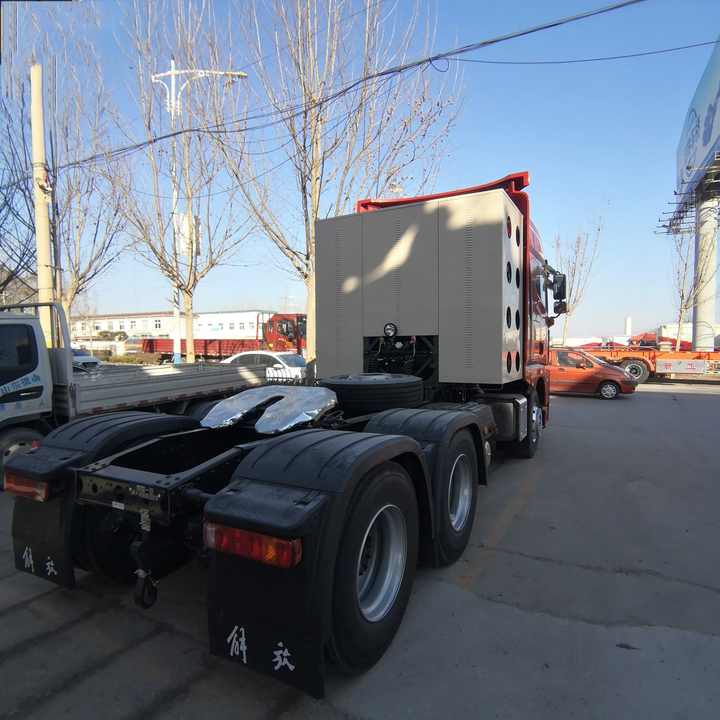 Factory F-AW JH6 CNG Tractor Liberation Tractor Euro 5 Euro 6 Methane Gas Traction Truck