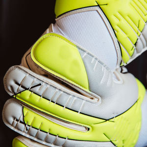 Gants de gardien de but sur mesure de haute qualité pour les gants d'entraînement de football et de football Protection des doigts Durable - Product Image 3