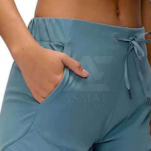 Shorts Deportivos Ligeros para Mujer, Transpirables, para Entrenamiento Físico, Proveedor al por Mayor de Pakistán - Product Image 5