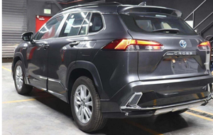 SUV Híbrido Usado, Volante a la Izquierda, Caja de Cambios Automática, Tracción Delantera, Interior de Cuero - Product Image 5