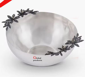 Ensaladera de metal con acabado plateado de diseño grabado y cuenco para servir frutas para restaurante y bar de hotel - Product Image 2