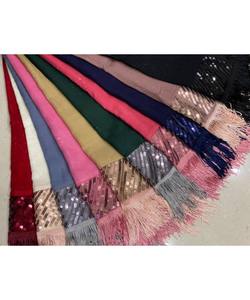 Belle SalwarKameez pakistanaise noire pour les femmes en costume de conception de boutique de style fourche - Product Image 3