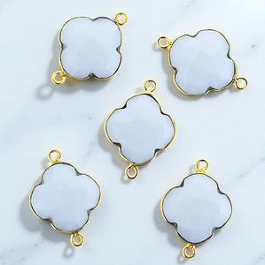 <b>Gold</b> Plated <b>Clover</b> Shape White Agate Gemstone Charm Double Bail Connector DIY Jewelry Wholesale - Product Image 1