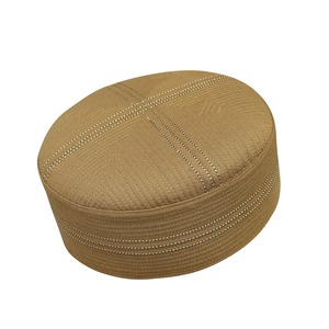Hadi islamique traditionnel Chapeau Kufi pour hommes Casquette de prière de style décontracté en coton polyester de qualité supérieure avec logo personnalisable pour le printemps - Product Image 6