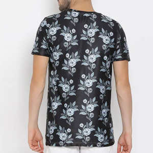 เสื้อยืดซับลิเมชั่นความละเอียดสูง สีสันสดใส ลายกราฟิกทันสมัย เสื้อยืดซับลิเมชั่นสไตล์สตรีทแวร์ - Product Image 4