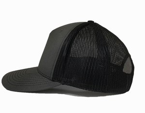 Chapeau de camionneur en maille noire structurée vierge, fabriqué au Vietnam, style vintage et jeune, pour l'extérieur - Product Image 3