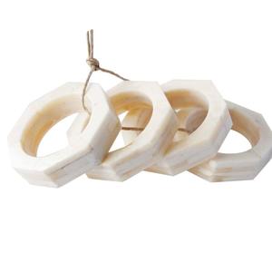 Anneaux de serviette en résine contemporains pour la décoration de table à la maison et pour les fêtes, porte-serviettes élégants - Product Image 1