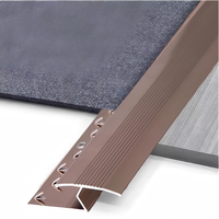 Échantillon gratuit Bandes de transition de sol en métal flexibles de style moderne Aluminium Bordure de tapis Facile à installer Imperméable Durable
