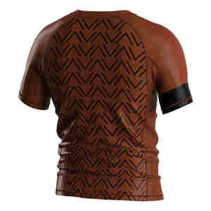 Rashguard Personalizado de Mezclilla para Hombre - Fabricante con Costuras Resistentes - Product Image 4