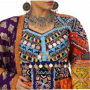 Vestido Afgano Kuchi de Lujo para Boda, Estilo Oversize, Ecológico, de Cachemira, con Bordado Pashtun Hecho a Mano - Product Image 6
