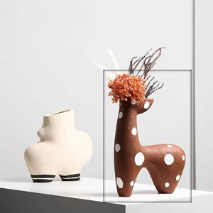 Jarrón Simple negro con detalles dorados, perfecto para dormitorio, escritorio de estudio, sala de estar, salón y regalo creativo o uso decorativo - Product Image 4