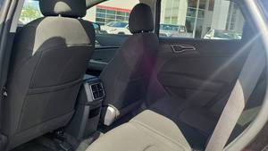 เกีย สปอร์ตเทจ LX ปี 2023 ขับเคลื่อนล้อหน้า เกียร์อัตโนมัติ เบาะหนัง หลังคาพาโนรามิก - Product Image 6