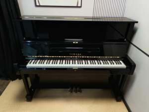 Yamahas YUS Japan Imported <b>Second</b> <b>Hand</b> Piano Musical Instruments 88 Key Solid Wood <b>Keyboard</b> Acoustic Upright Piano - Product Image 2