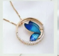 Collier élégant avec pendentif papillon bleu et boucles d'oreilles assorties, bijoux dorés, cadeau inspiré de la nature pour femmes - Product Image 3