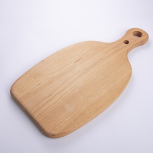 เขียงไม้บีชรูปวงรีขนาดใหญ่ 50 ซม. - เขียงเนื้อและชาร์กูเตอรีงานฝีมือระดับพรีเมียม - เครื่องครัวหรูหราเป็นมิตรกับสิ่งแวดล้อม - Product Image 5