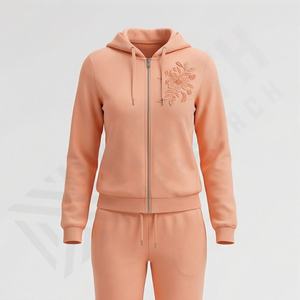 Conjunto Deportivo de Dos Piezas con Logotipo Personalizado para Mujer, Última Moda en Ropa Deportiva, Chándal Deportivo, Conjunto para Correr para Mujer - Product Image 1