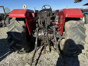 1987 Massey Ferguson 375 Tractor usado - Product Image 2