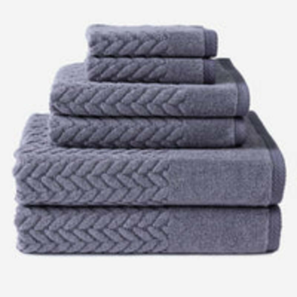 สีเทาเข้ม