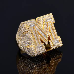 Bague Hip Hop personnalisable pour homme en argent sterling 925 avec diamant rond et taille baguette pour les mariages - Product Image 2