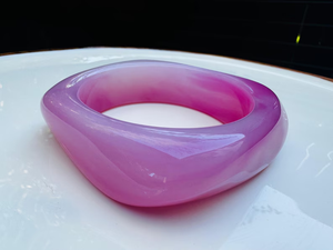 Brazalete Redondo de Resina Moderno para Mujer con Brillantina, Accesorio Cristiano para Fiestas de Crescent Crafts - Product Image 5