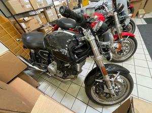 ZDM1WABP4AB012987 utilisée, moto sportive classique 2010, 1000cc, L-Twin, 92 ch, 91 Nm de couple, 6 vitesses, vitesse maximale 210 km/h, design rétro - Product Image 2