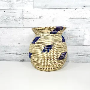 Gewebte handgemachte natürliche Seegras Rattan Korb flasche Vase Bast Gras Stroh Web vasen für dekorative Blumen