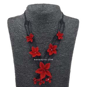 Red Needle Lace Hamide Collar Moda Colección de Collares - Product Image 1