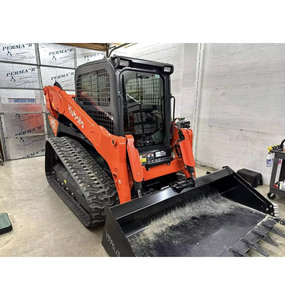 Cargadora compacta de orugas Kubota SVL97 2 premium, máquina de dirección deslizante duradera para carga - Product Image 1