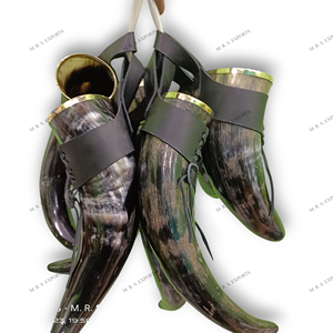 Cuerno para beber de búfalo Vikingo, cuerno para beber con acabado Natural de 500ml con llantas de latón y soporte de cuero, cuerno seguro para alimentos, precio a granel - Product Image 5