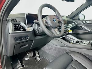 Dernière <span class=keywords><strong>BMW</strong></span> <span class=keywords><strong>X6</strong></span> Rouge 2025 d'<span class=keywords><strong>occasion</strong></span>, intérieur foncé, sièges en cuir, toit ouvrant, SUV, camionnette, au meilleur <span class=keywords><strong>prix</strong></span>, voiture de qualité - Product Image 5