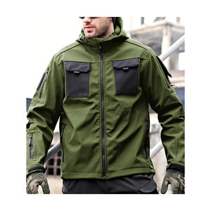 Nueva llegada de los hombres de cáscara suave impermeable a prueba de viento chaqueta táctica para actividades al aire libre rompevientos - Product Image 2