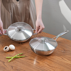 Kuja Mini Wok en acier inoxydable 316 de 18 cm - Poignée en bois - Poêle à frire chinoise - Product Image 1