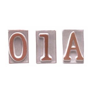 Numero Civico in Terracotta 6/9 cm 8,5h - Product Image 1