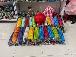 Lámpara de mimbre de nuevo diseño para jardín, hogar, restaurante, fiesta, decoración única, linterna de seda de bambú ecológica colorida - Product Image 3