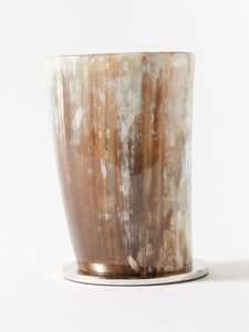 Tasse en corne de vache naturelle sculptée au design moderne style ange viking tasse en corne de vache véritable pour boire de la bière - Product Image 2