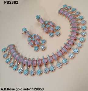 Lujo último diseñador exclusivo moda pesado corte cuadrado flor diseño americano diamante collar conjunto colección para mujer - Product Image 1