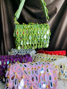 Beaded <b>Clutch</b> Evening Bag Handmade Crystal Decoration Brocade Fabric Satin Lining Lightweight Magnetic Closure for Party <b>Wedding</b> - Product Image 3