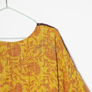 Chaqueta Kimono Kantha de Algodón Vintage con Parches, Hecha a Mano con Estampado de Bloques, Transpirable y Ecológica para Otoño/Invierno - Product Image 4