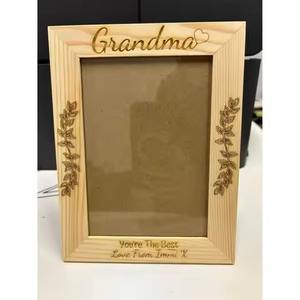 Cadre photo artisanal Nouvelle collection Cadre en bois massif pour un cadeau d'anniversaire de grand-mère - Product Image 1