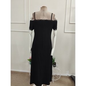 Robe mi-longue en viscose pour femme, à bretelles, manches courtes, col avec détails en dentelle, 37092 - Noir - Product Image 6