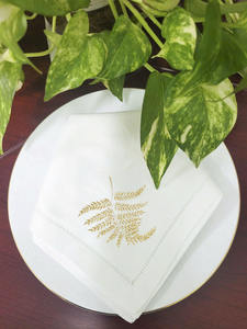 Serviettes de table en coton brodées sur mesure en or métallique, motif fougère, avec ourlet festonné, pour la maison, l'hôtel, les fêtes - Product Image 3