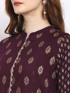 Tenue Prête-à-Porter Élégante pour Femme : Kurta et Palazzos en Viscose Teinte, Motif Tissé, Coupe Trapèze, Style Classique, Col Mandarin - Product Image 6