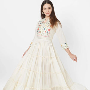 New Arrival Women Bohemian Style Casual <b>Holiday</b> <b>Dress</b> Lady Embroidery V- Neck 3/4 Sleeve <b>Maxi</b> <b>Dress</b> - Product Image 1