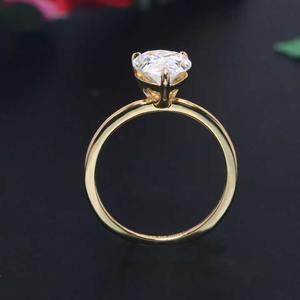 Anillo de Compromiso de Plata de Ley 925/Oro 14K/18K con Moissanita Corte Pera de 7x10mm, Dos Quilates, Joyería Fina con Piedras Preciosas de Prem Jewelry - Product Image 5