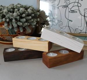 Portavelas de madera de hermoso diseño para la decoración navideña del hogar con atractivo festivo y estética de temporada encantadora - Product Image 5